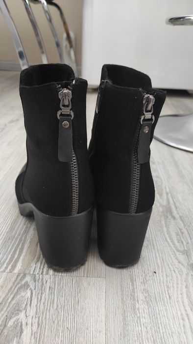 Дамски боти , черен велур