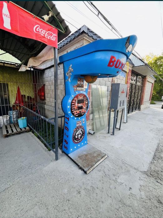 Апарат удар игрушка бизнес