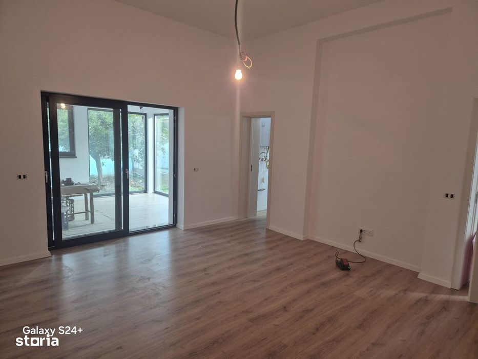 Casa + gradina the vanzare in zona semi-centrala Galati 462m2