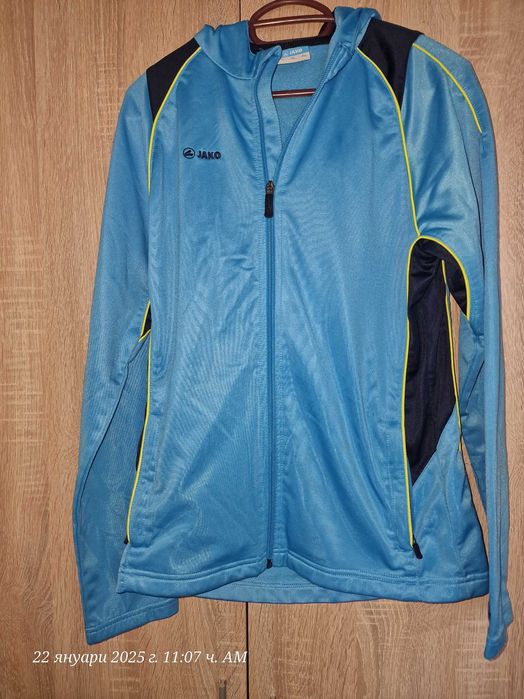 Детски/юношески екипи-анцунг адидас,бенетон,жако