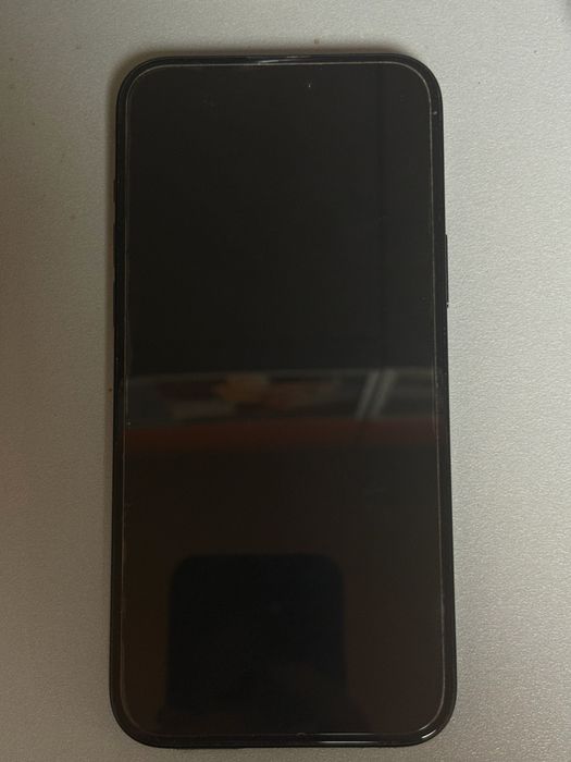 iPhone 15 plus albastru inchis