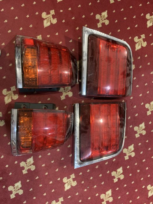 Фары от лексуса LX 570