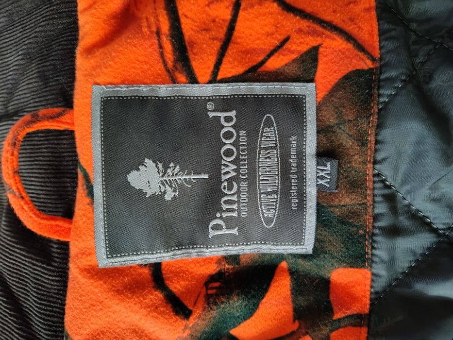 Jachetă de vânătoare  Pinewood mărimea XXL, modelul  Abisko 2.0 Camou in stare buna.