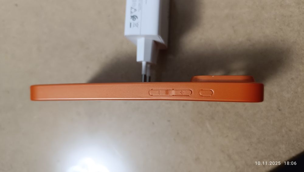 Чехол Айфон 17 promax