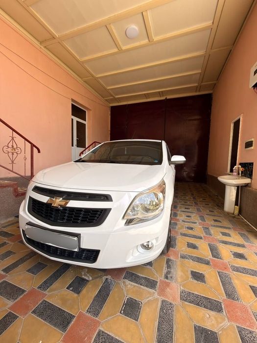 Chevrolet Cobalt sotiladi