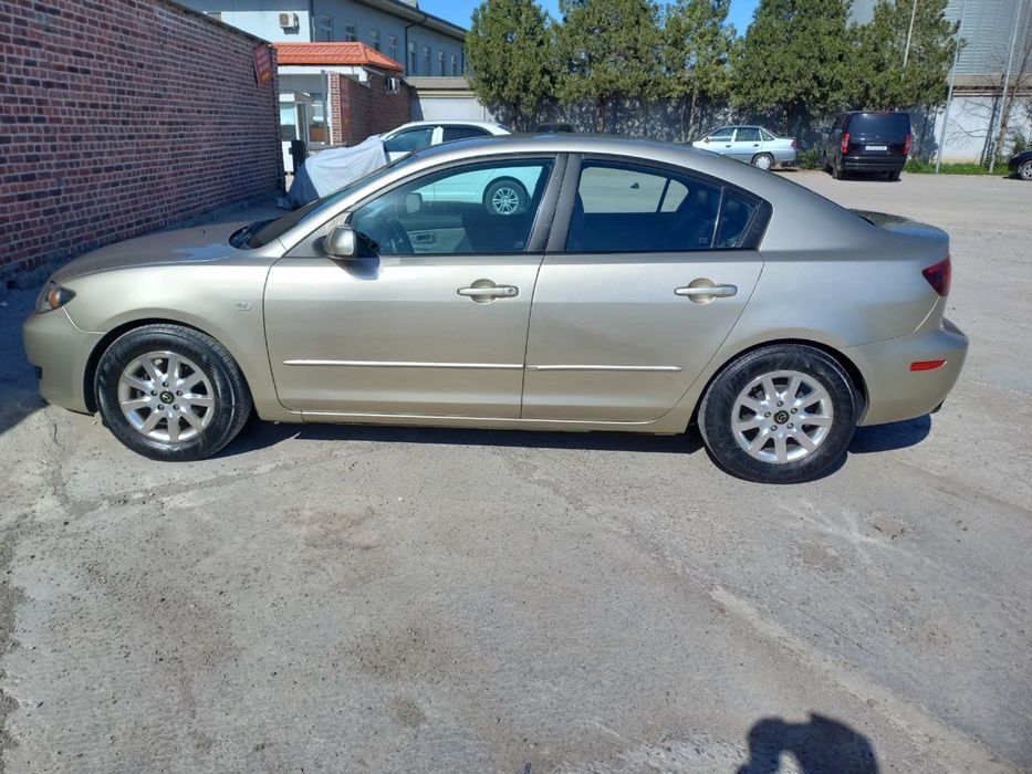 Mazda 3 продается в хорошем состоянии
