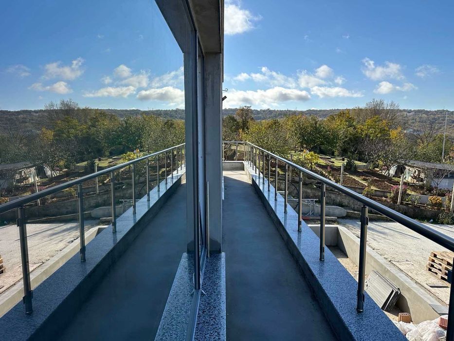 Продава се Двустаен апартамент в Варна, Аспарухово - 74 кв.м за 1467 €/кв.м - Снимка #3