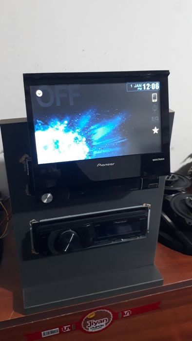 ORIGINAL Pioneer ekranli manitor 1 ta qoldi lasetti Gentra kobalt nexa