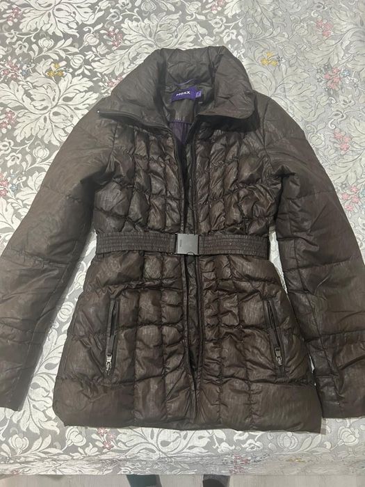 Продам куртку демисезонную