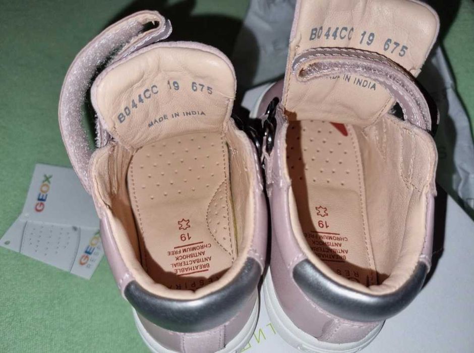 Geox incaltaminte / sneakers roz din piele pentru copii