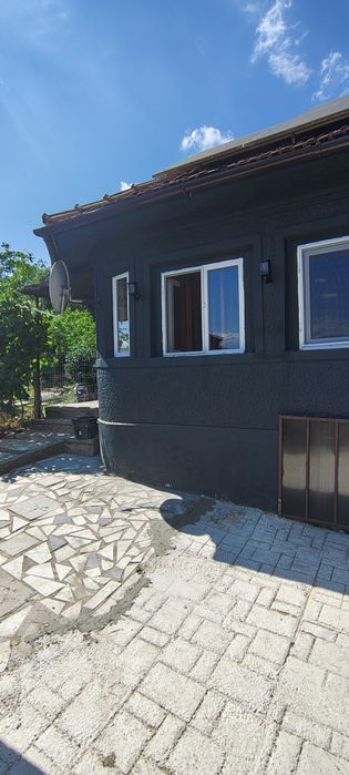 Casa mare sat Maceu, 4 camere,hol,baie,gradina