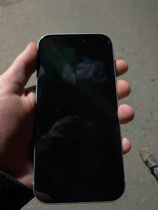 Продам iPhone 15