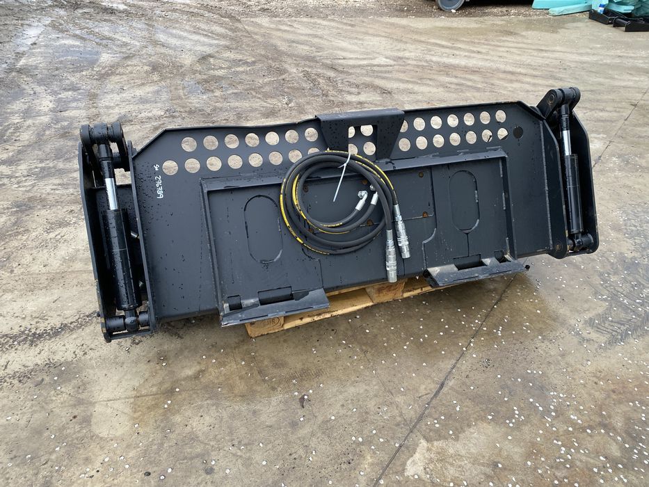 Отваряема, 4в1 кофа 180см за мини челен товарач бобкат