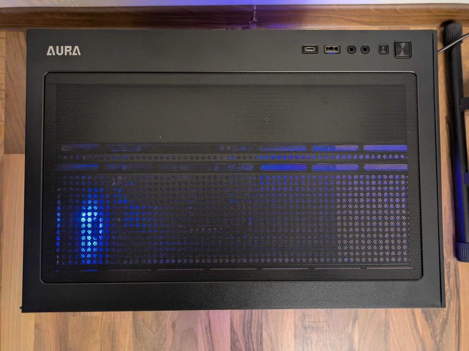 Calculator gaming Ryzen 5, SSD, Placa video Radeon RX, Windows 11