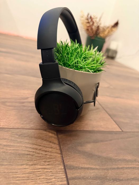 Casti JBL Tune 520BT