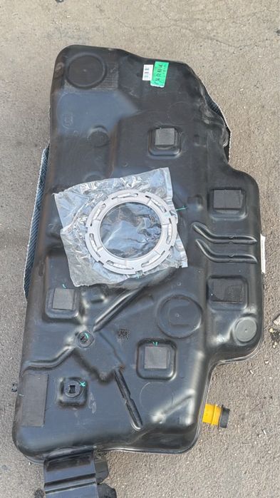 Топливный бак на jac js6