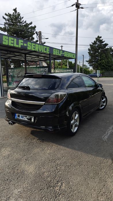 Opel Astra H GTC