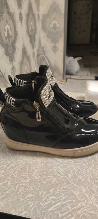 Срочно Разная обувь