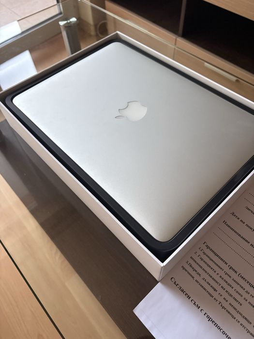 Macbook Air 13 Гаранция 12м Уникален