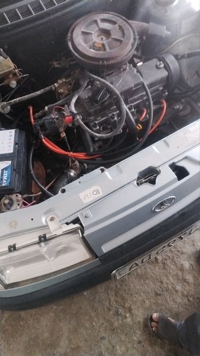 Lada 2111 yaxshi holatda