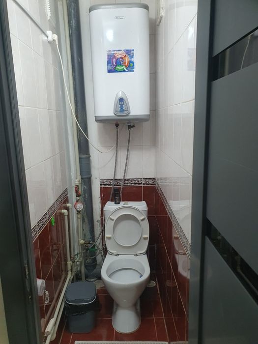 Продам 4 ком кв 101 м2 в микрорайоне Кунаева