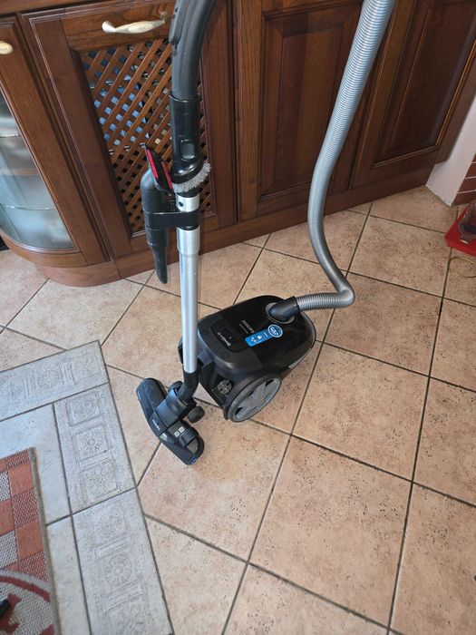 Прахосмукачка Phillips 3000 Series