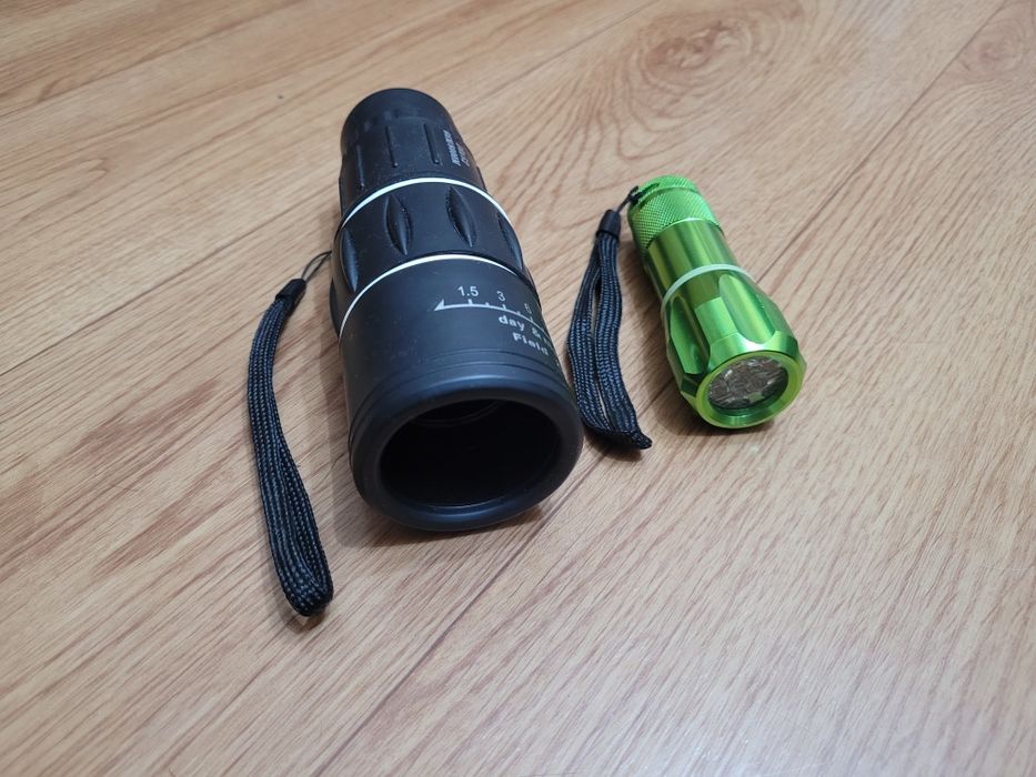 Фонарик карманный + Монокль
