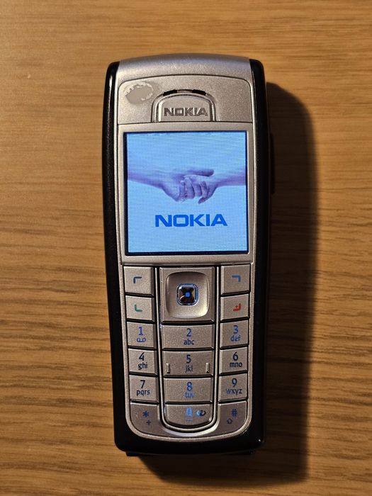 Nokia 6230i impecabil la cutie