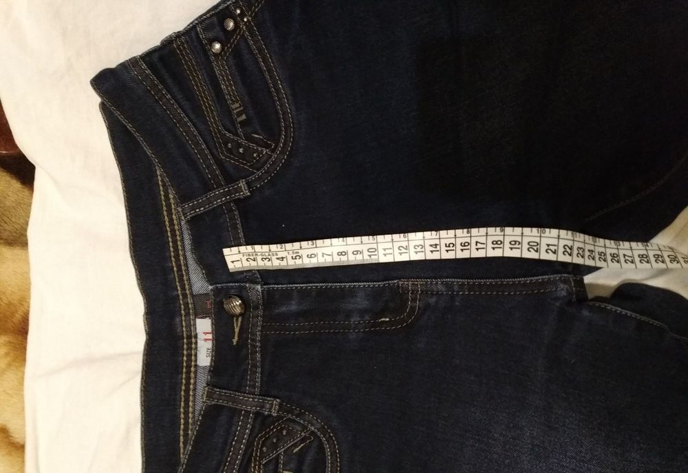 Продам джинсы жен классика