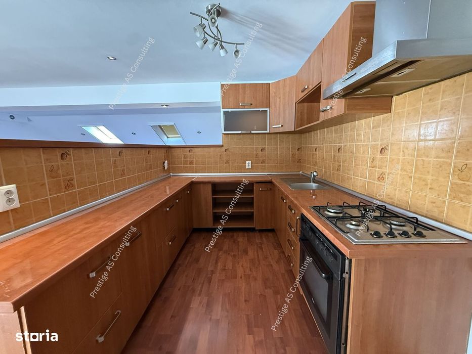 Proprietate versatila | 271 mp utili | renovata complet – Elisabetin,