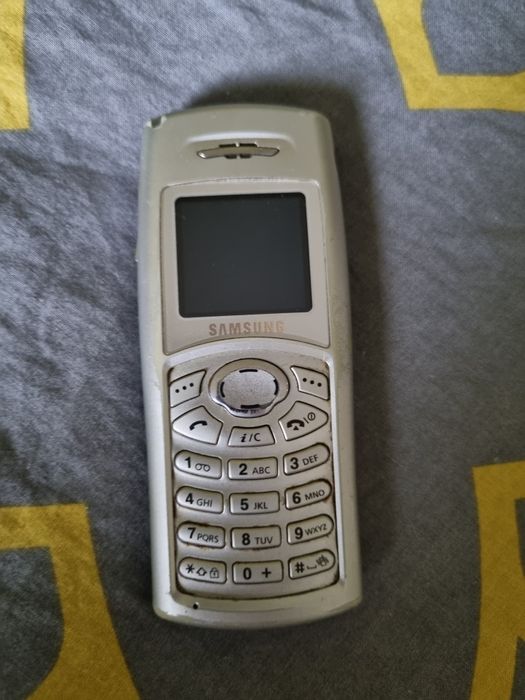 НАМАЛЕНИЕ! Ретро телефон с копчета / gsm Samsung / РАБОТЕЩ!