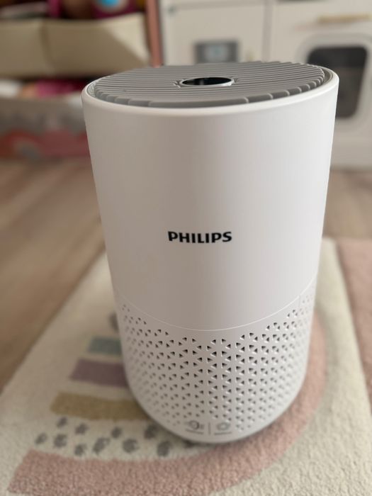 Продавам пречиствател за въздух Philips Air Purifier AC0651/10 до 44м2