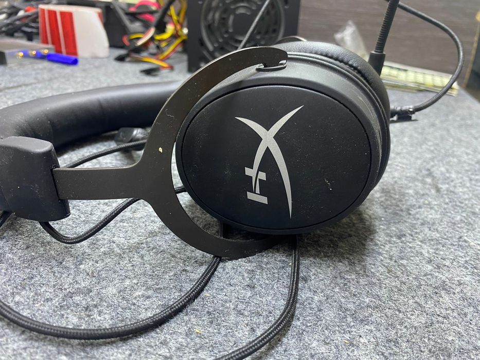Наушники HyperX Cloud MIX HX-HSCAM-GM черный