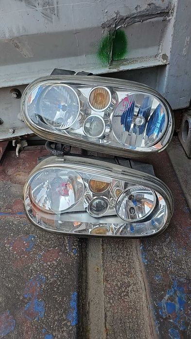 Фары на Фольксваген Гольф 4