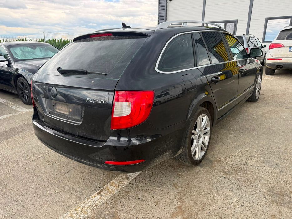 Dezmembrez Skoda superb 2 break Negru - lf9r 2012 2.0 tdi CFGB cutie DSG NJJ
