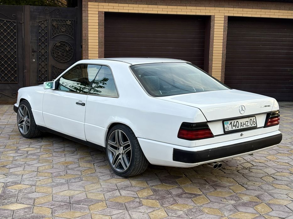 Продается Mercedes w124 Купе