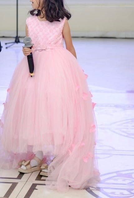 Платья для девочек вечерние