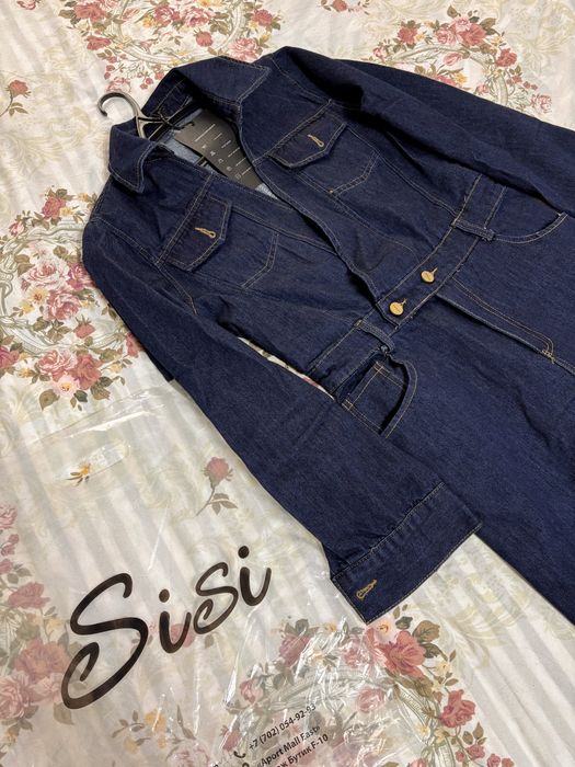 Продается джинсовый комбез