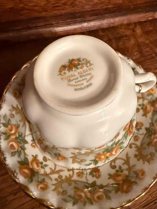 Royal Albert Fine bone Chinа