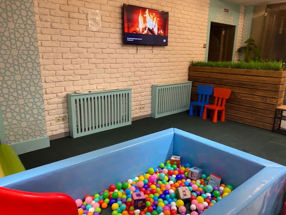 Продам лабиринт детскую игровую зону