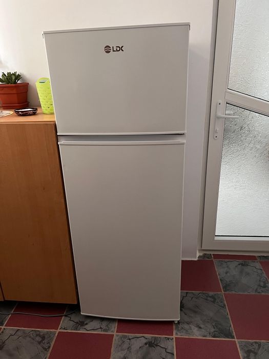 Frigider în stare bună