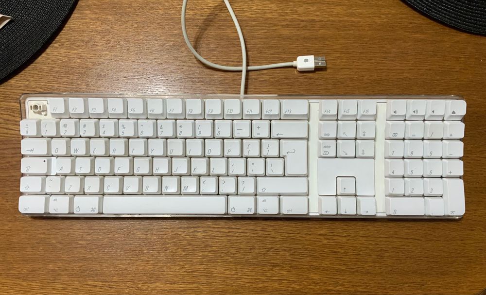 tastatura Apple Keyboard
