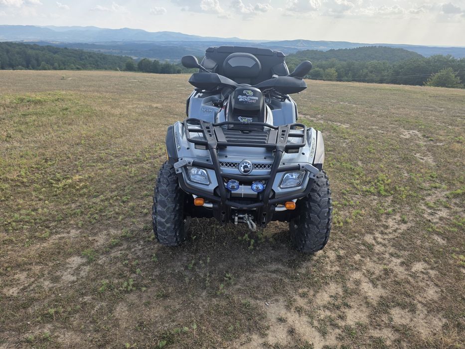 Can-Am Outlander 800R V-Twin LTD Edition