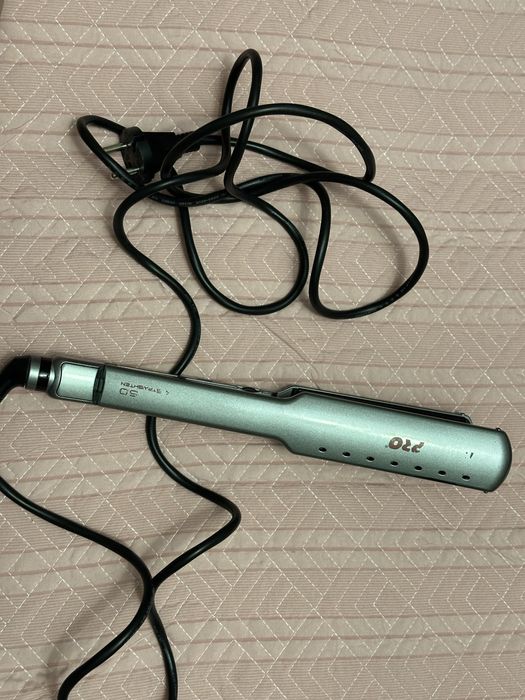 Утюжок - выпрямитель Babyliss PRO ПРОДАМ СРОЧНО !!!