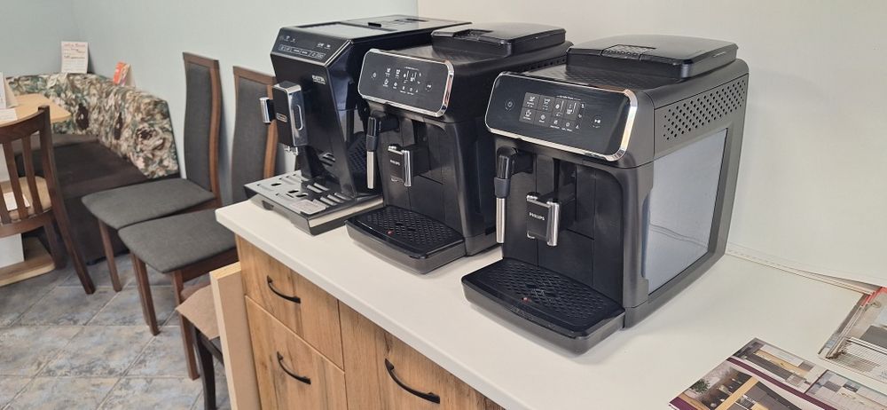 Продавам Кафемашина Филипс 2200 ...