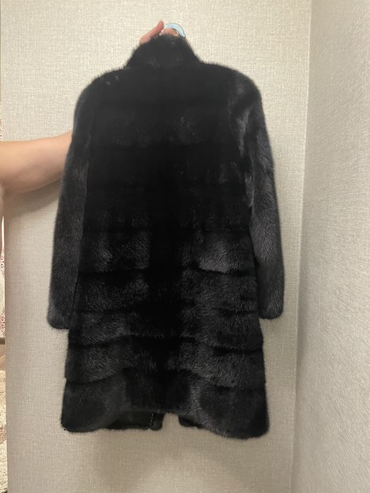 Продам Норковую шубу