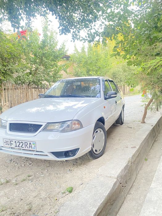 nexia 2 xolati yaxshi radnoy kraska