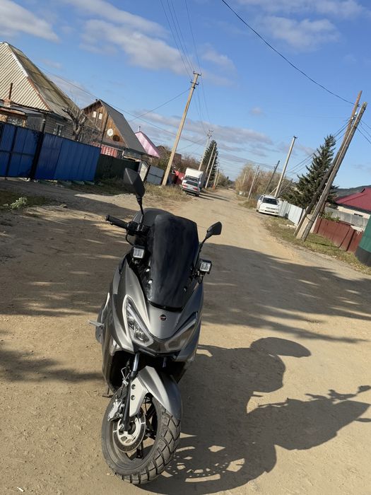 Макси скутер 150сс(49)