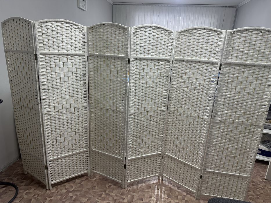 Кушетка  ширма стол