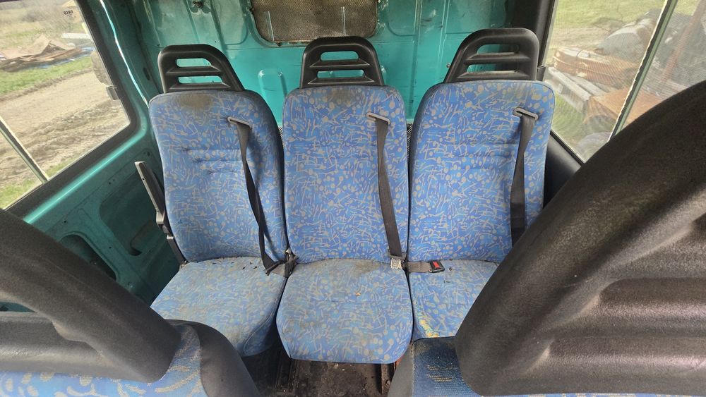 Седалки единични ,двойни, килограмни, кантарни